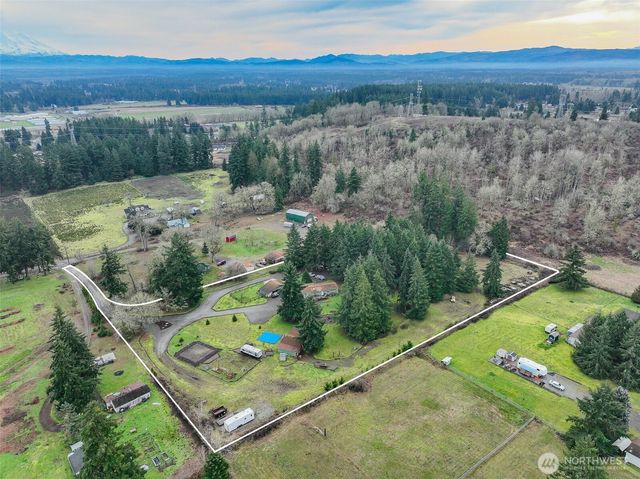 11025 Vancil Road SE, Yelm, WA 98597