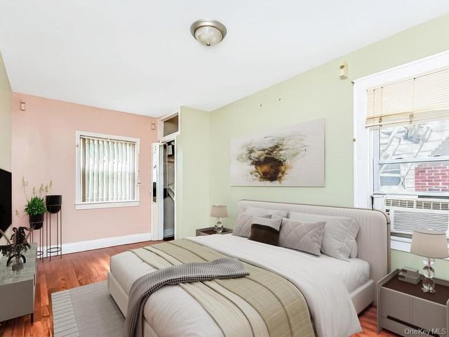 4004 Rombouts Avenue, Bronx, NY 10466