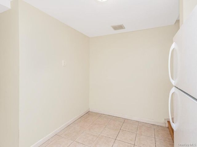 4004 Rombouts Avenue, Bronx, NY 10466