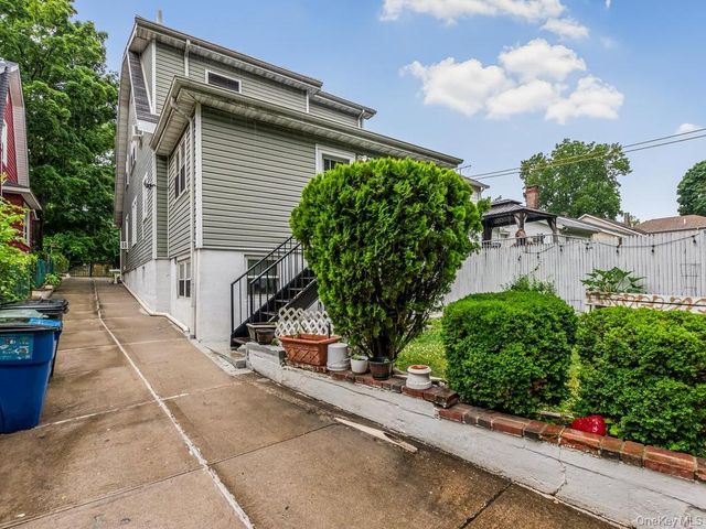 4004 Rombouts Avenue, Bronx, NY 10466