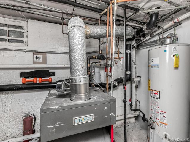 4004 Rombouts Avenue, Bronx, NY 10466