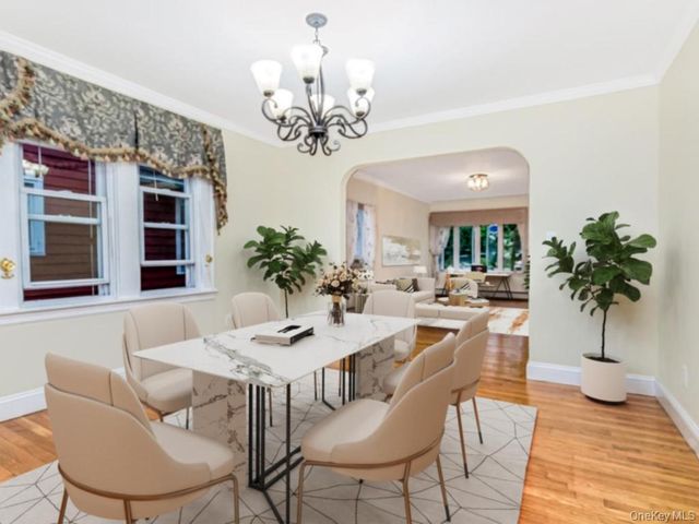 4004 Rombouts Avenue, Bronx, NY 10466