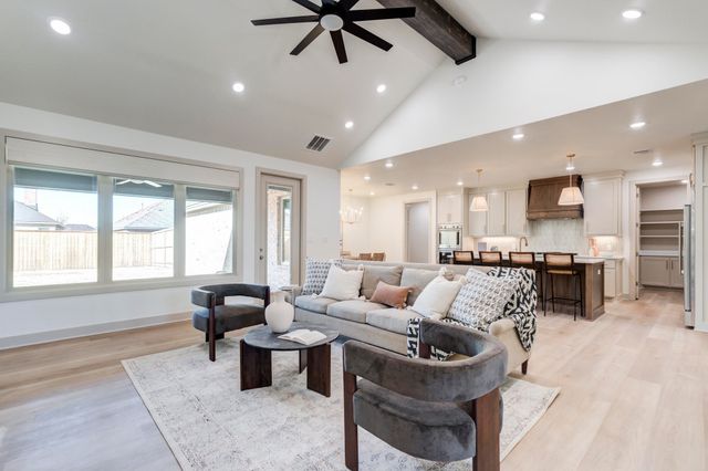 612 N 9th Street, Wolfforth, TX 79382