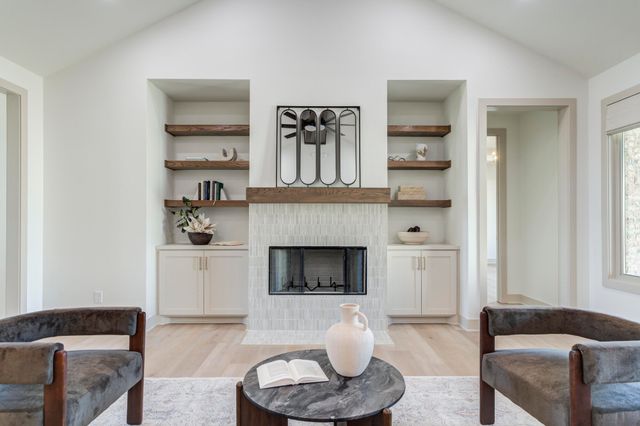 612 N 9th Street, Wolfforth, TX 79382