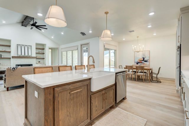 612 N 9th Street, Wolfforth, TX 79382