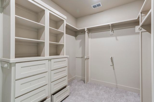 612 N 9th Street, Wolfforth, TX 79382