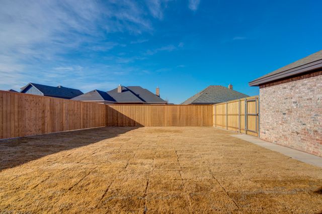 612 N 9th Street, Wolfforth, TX 79382