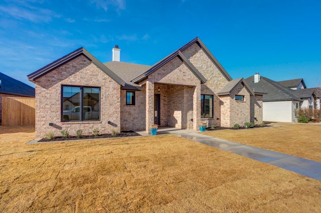 612 N 9th Street, Wolfforth, TX 79382