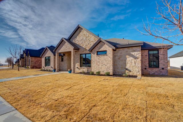 612 N 9th Street, Wolfforth, TX 79382