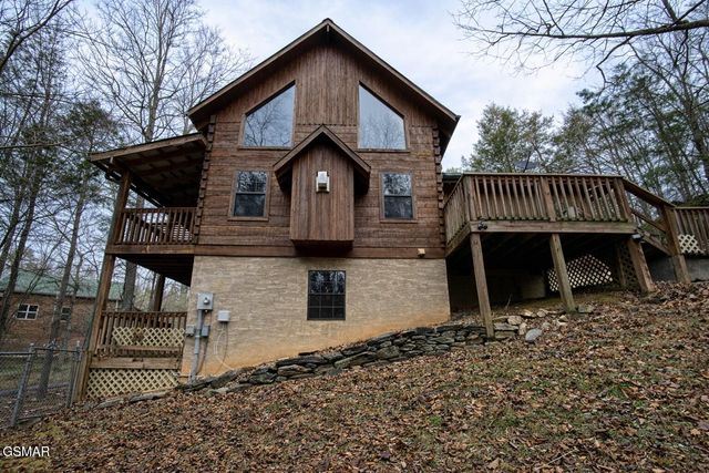 2034 Bales Way, Sevierville, TN 37876