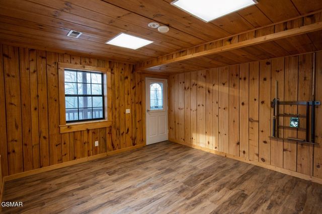 2034 Bales Way, Sevierville, TN 37876