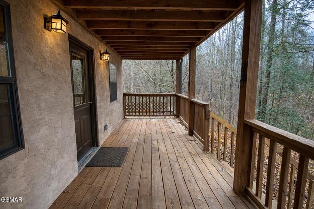 2034 Bales Way, Sevierville, TN 37876