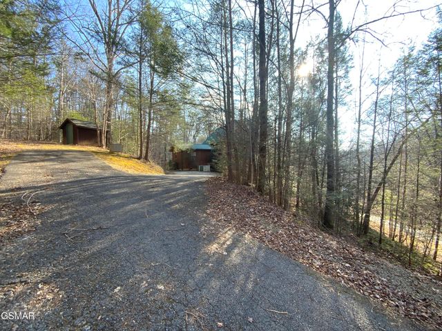 2034 Bales Way, Sevierville, TN 37876