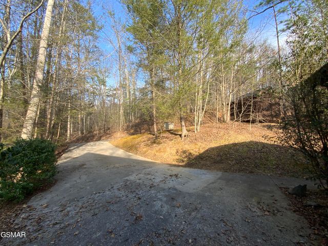 2034 Bales Way, Sevierville, TN 37876