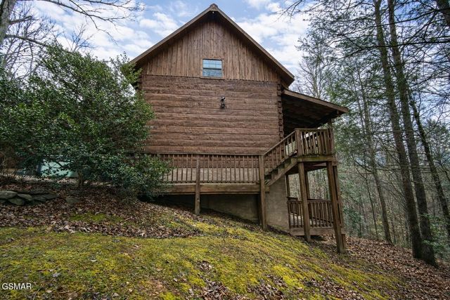 2034 Bales Way, Sevierville, TN 37876