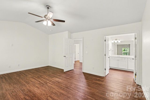 9823 Jeanette Circle, Charlotte, NC 28213