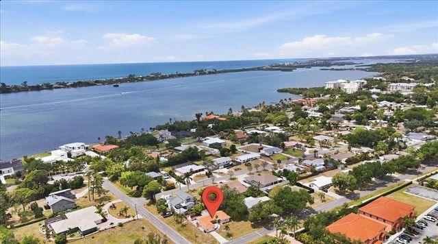 620 SARABAY ROAD, Osprey, FL 34229