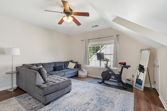 1425 Endicot Way, Mount Pleasant, SC 29466