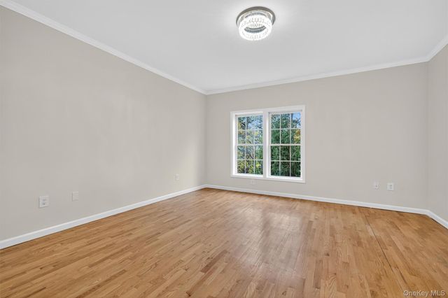 34 Alexander Court, Nanuet, NY 10954