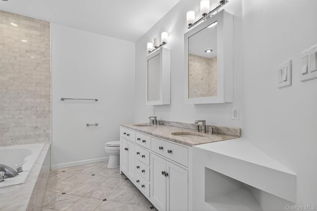 34 Alexander Court, Nanuet, NY 10954