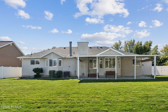 1434 W Autumn Oak Circle, West Jordan, UT 84088