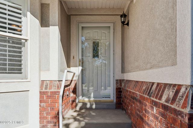 1434 W Autumn Oak Circle, West Jordan, UT 84088