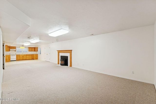 1434 W Autumn Oak Circle, West Jordan, UT 84088