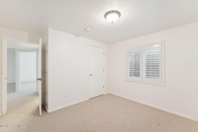 1434 W Autumn Oak Circle, West Jordan, UT 84088