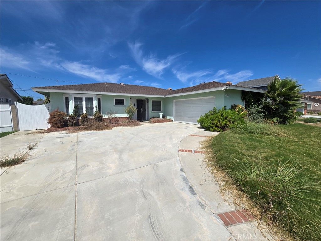 17391 Elm Street, Fountain Valley, CA 92708