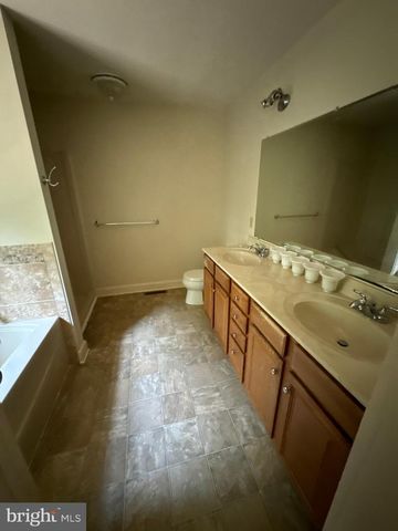 142 SCULLY PL, Lewisberry, PA 17339