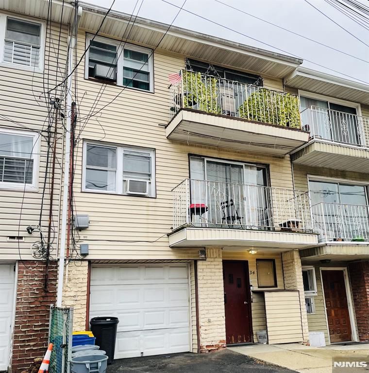 34 President Street, East Newark, NJ 07029