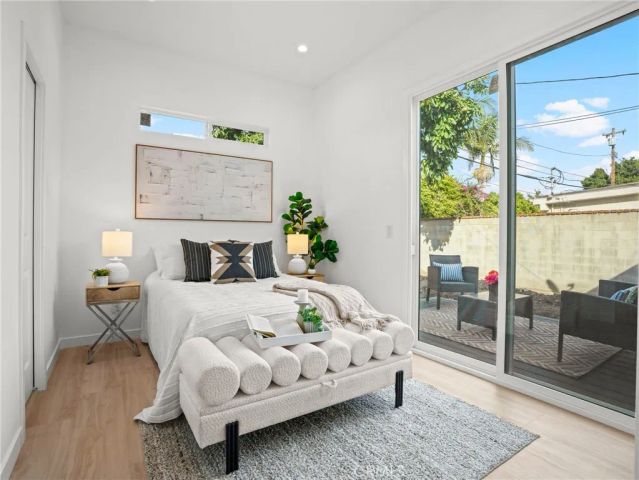 5216 Mesmer, Los Angeles, CA 90230