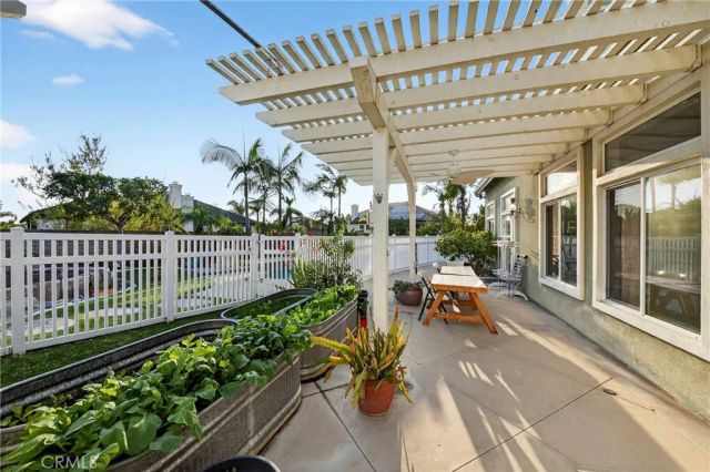 18568 Arbor Gate, Yorba Linda, CA 92886