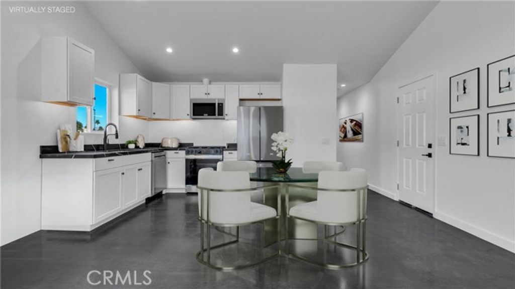 72753 Sierra Vista Drive, Palm Desert, CA 92269