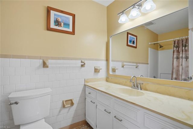 3637 Sandfiddler RD, Virginia Beach, VA 23456