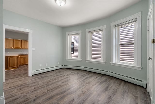 100 Fourth Avenue, Lowell, MA 01854