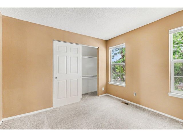 2220 S Jasper Way B, Aurora, CO 80013