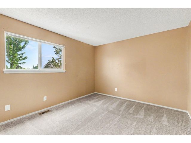 2220 S Jasper Way B, Aurora, CO 80013