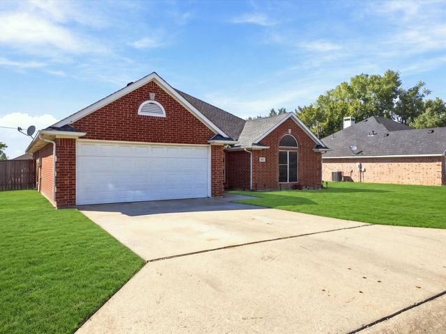 928 Calder Street, Howe, TX 75459
