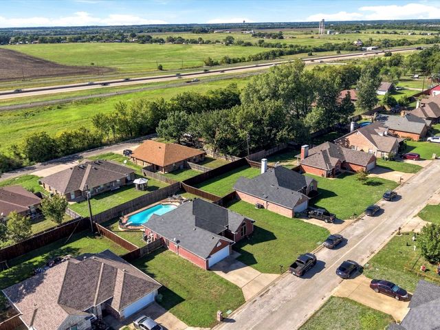 928 Calder Street, Howe, TX 75459