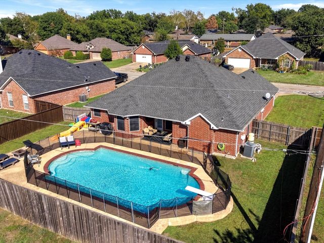 928 Calder Street, Howe, TX 75459