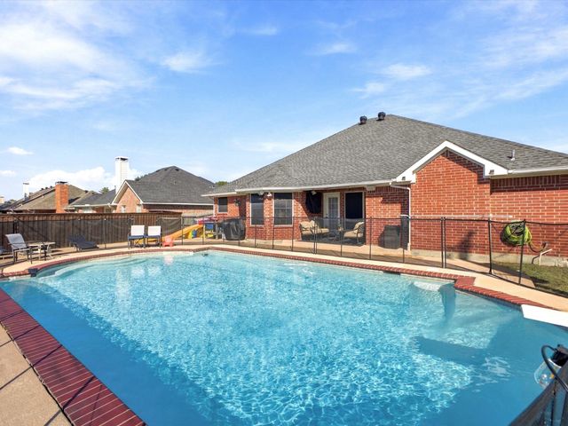 928 Calder Street, Howe, TX 75459