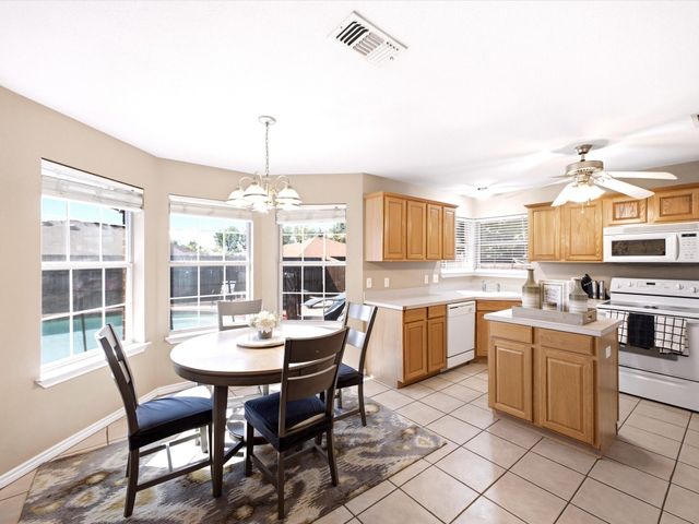 928 Calder Street, Howe, TX 75459