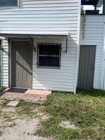 2730 DARTMOUTH AVENUE N, St Petersburg, FL 33713