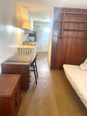 2730 DARTMOUTH AVENUE N, St Petersburg, FL 33713