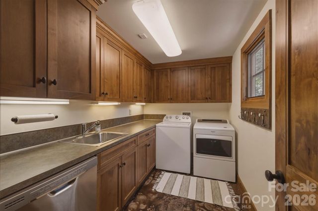 2007 Old Wildlife Club Drive 4, Nebo, NC 28761