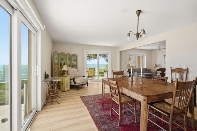 7400 SUNSHINE SKYWAY LANE S 121, St Petersburg, FL 33711