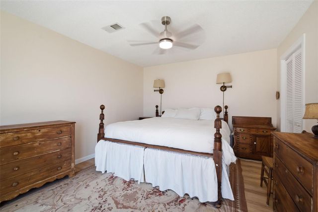 7400 SUNSHINE SKYWAY LANE S 121, St Petersburg, FL 33711