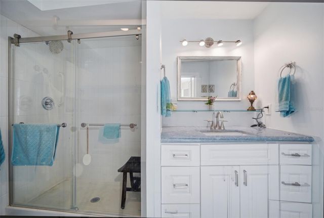 7400 SUNSHINE SKYWAY LANE S 121, St Petersburg, FL 33711