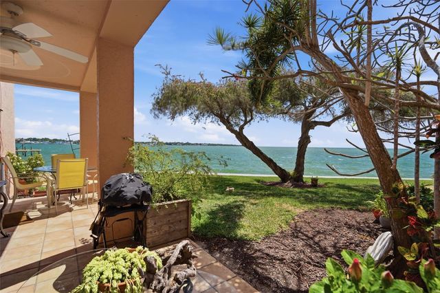 7400 SUNSHINE SKYWAY LANE S 121, St Petersburg, FL 33711